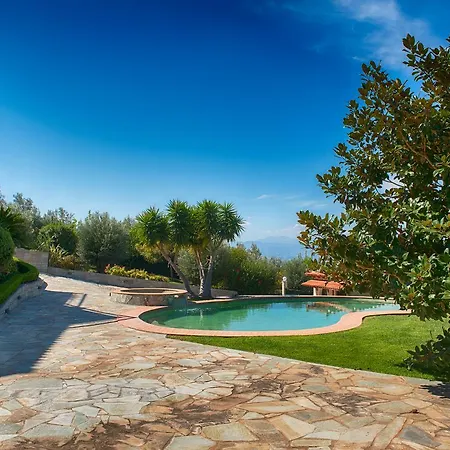 アパート Our Dreamhouses In Heraion Sea ルートラキ